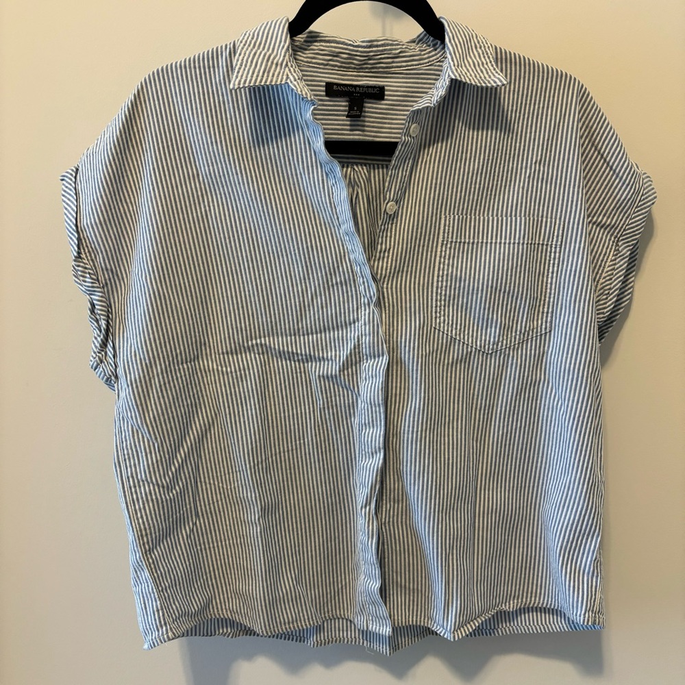 Banana Republic Factory Top